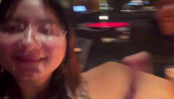 女子称在俄罗斯约会18岁小哥,自认颜值受欢迎对方是easy boy