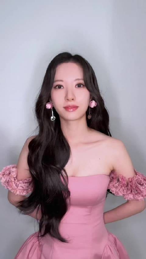260819 宇宙少女 TikTok 更新 苞娜