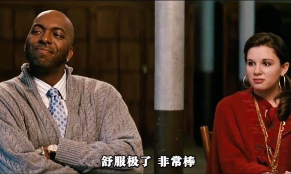 父母纽约探访女儿,满屋衣物堆成山引羞愧