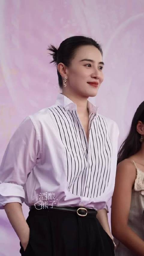 宋佳妈咪,铁梅妈咪