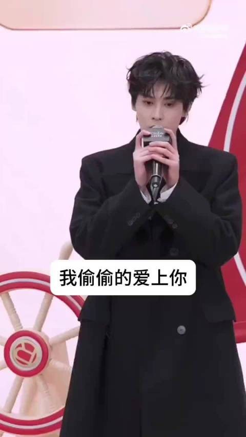 田栩宁要出专辑了，来欣赏他的唱功如何？