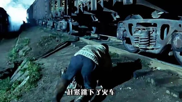 逃亡路上典狱长相遇,忠犬舍身救主牺牲