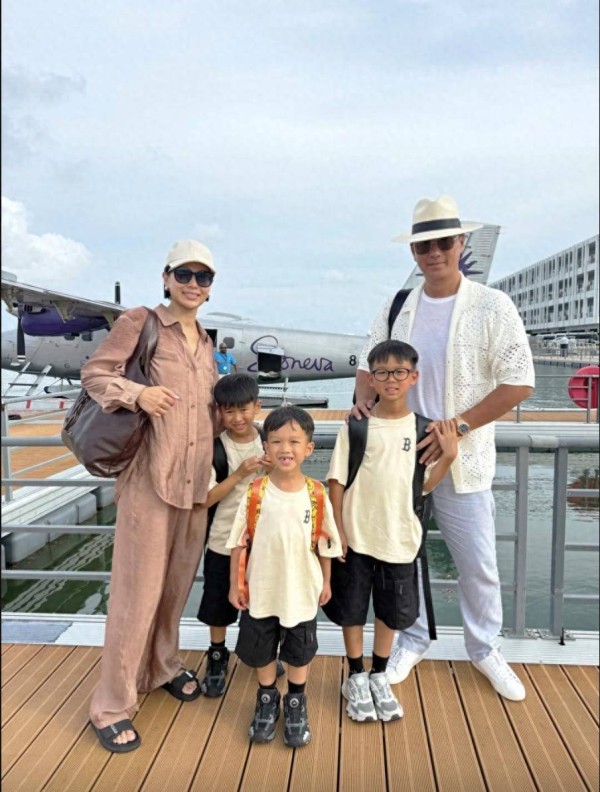TVB视后疑再传喜?宽松衣服难掩小腹微隆,已育三子本人未回应