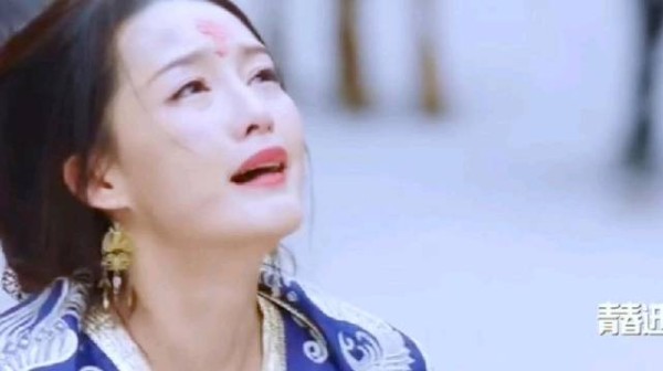 这是李沁演的最高光的一段戏,当时哭的撕心裂肺,就希望她的燕洵哥哥能够回来