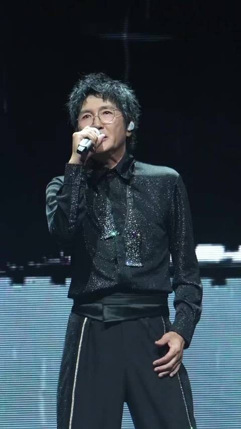 孙楠开导曹骏那段我看完心里热乎乎的