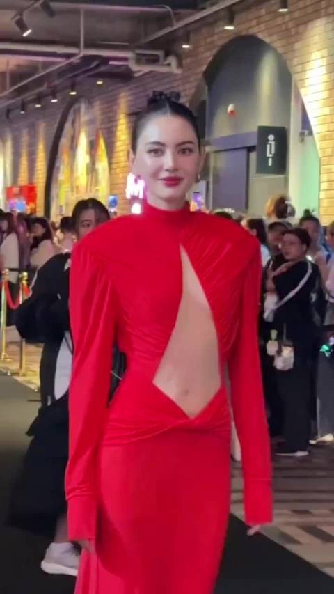 Mai Davika 近期活动look
