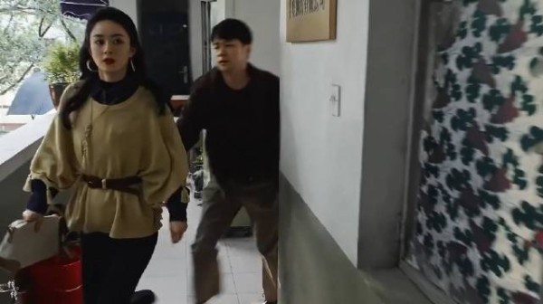 “都让让，我暴躁拽姐来了！” 风吹半夏赵丽颖许半夏
