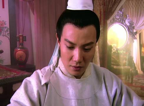 水浒，你叫我哥哥，我叫你姐姐，不矛盾吗因为一个片段看了整部电影