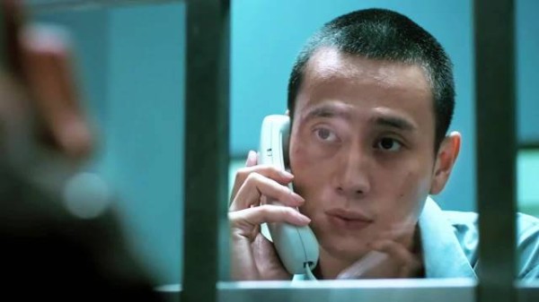 监狱客人的一句话点醒她,孤独时看世界更清楚