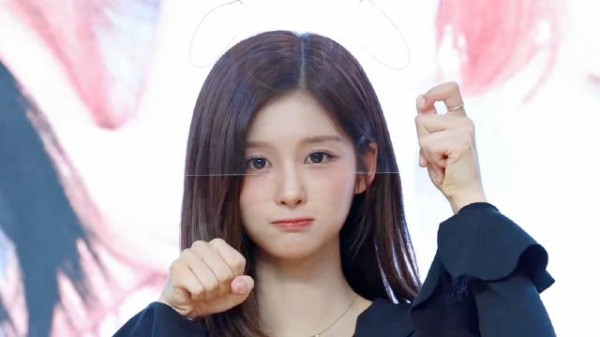 雪允260822签售会饭拍公开,兼Bioderma与Aturia代言人