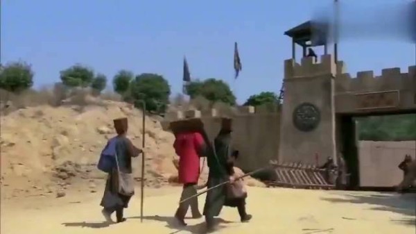 恶霸不认识武松，在他面前嚣张跋扈，结果被打得满地找牙！