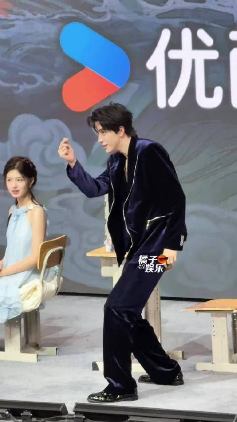 你永远不知道敖瑞鹏会从哪里掏出一颗心