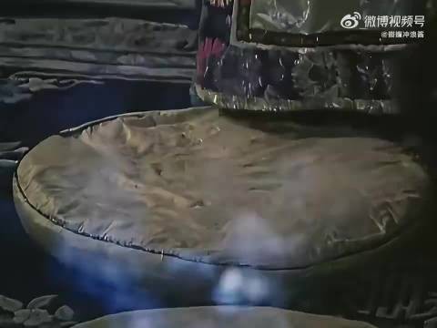 论礼仪还得是老电影，唯一一部真正符合历史的礼仪动作