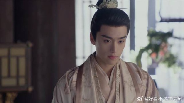 锦月如歌:楚昭深受丞相重视,可父母却不在乎他,竟是他身份有异