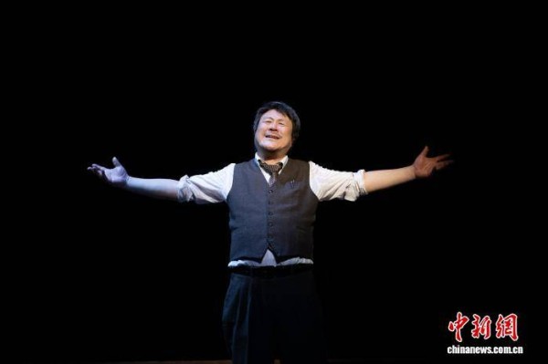 艺术家吕凉告别“推销员” 经典话剧《推销员之死》在京连演三场
