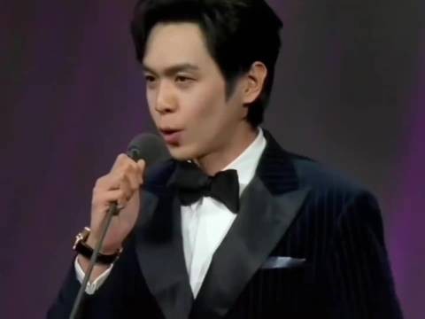 赵丽颖包揽飞天金鹰百花奖，电视剧电影双线封后