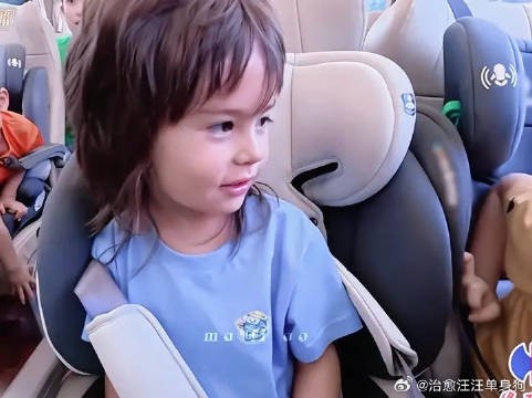 “我们本来就是(好朋友)呀!”