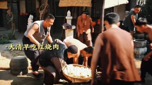 半条命抬龙王,从此高密再无人敢轻视