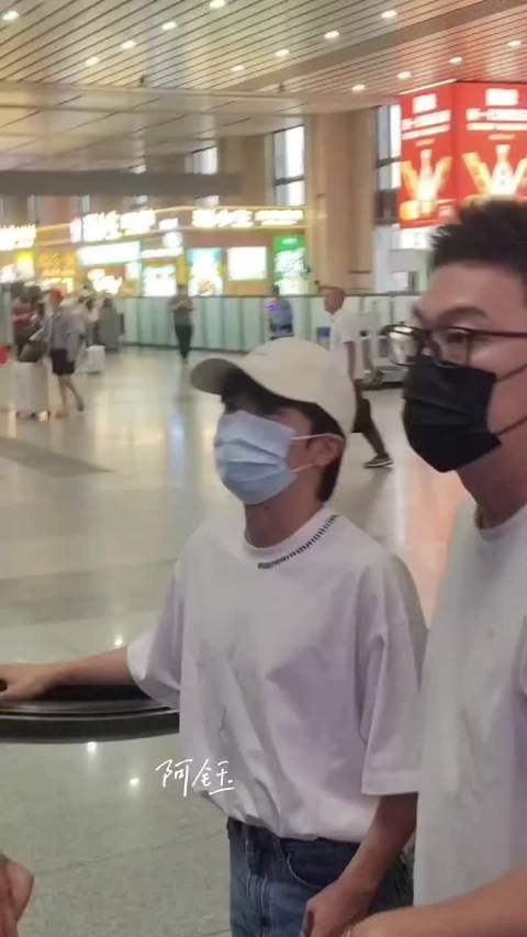 刷到周深啦周深要去安徽录制秋晚了