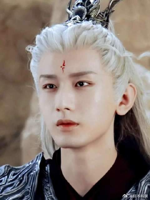 玄夜吐槽亲儿子 这逆子半点不像我！