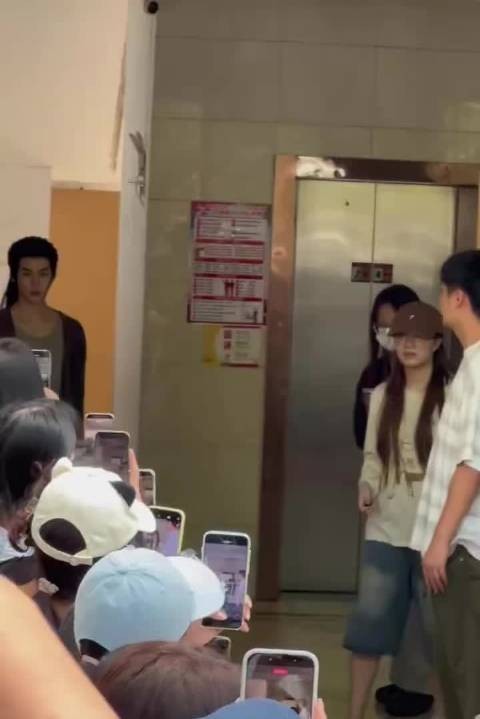感觉短剧演员只适合短剧滤镜,生图就挺普通人