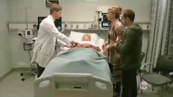 父亲听到这么多奖金立刻醒了过来