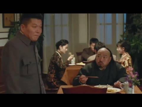 我们这里吃饺子必须喝酒！一本正经因为一个片段看了整部剧