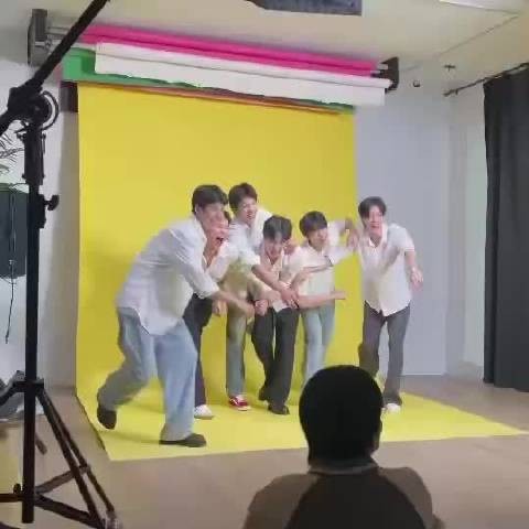 这个宿舍正经吗