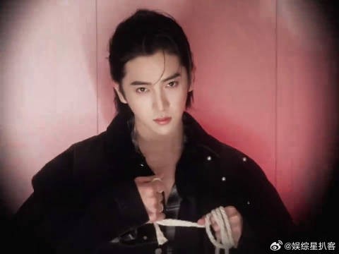 陈若轩也太实在了，居然会专门上网去看有没有人骂自己
