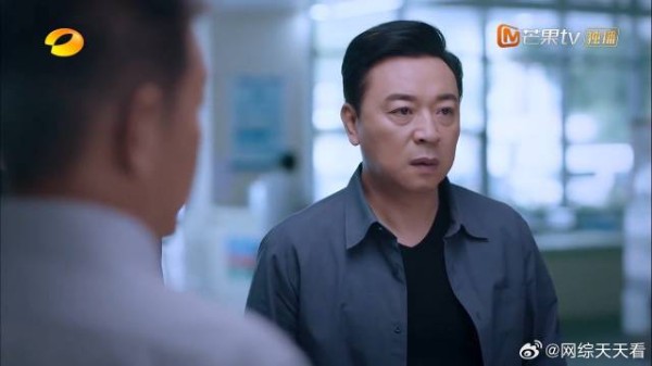 凌霄外婆突发心梗，凌爸带凌霄紧急前往，望平安