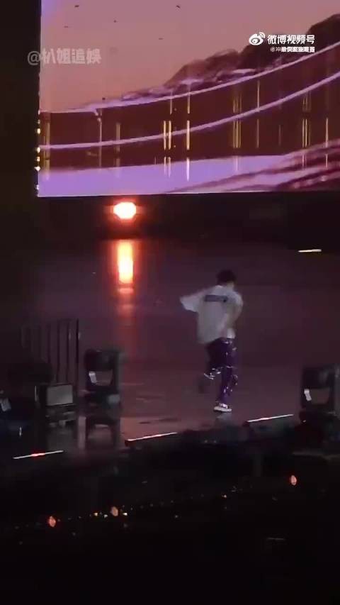 为何明星鸟巢演唱会不敢超时？了解华晨宇遭遇，才懂林俊杰的无奈