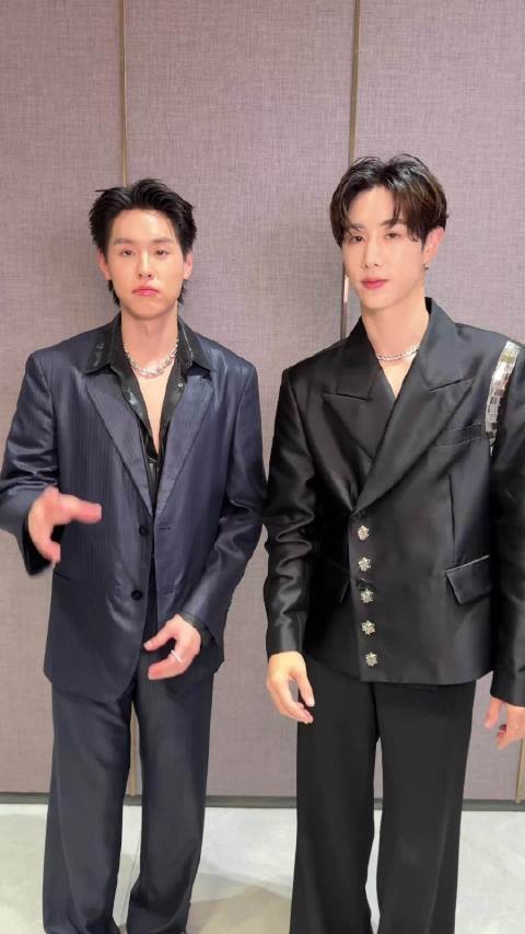 260810|Billkin Ent 更新 Glad we got to meet. @ marktuan
