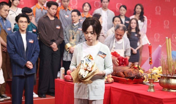 香港知名女星难舍经典角色,拍新剧走错厂,自曝患脂肪肝努力减肥