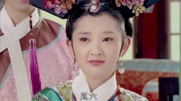 甄嬛传里的胖橘,赤裸裸的嫌弃众嫔妃,除了纯元,没有一个他看得上眼的!