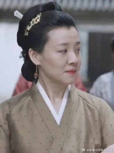 跟着祖母长大的孩子,能差到哪里去