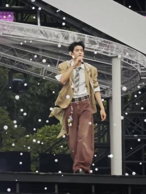 我的天，这是我觉得今年最帅的惊艳的男明星林沐然