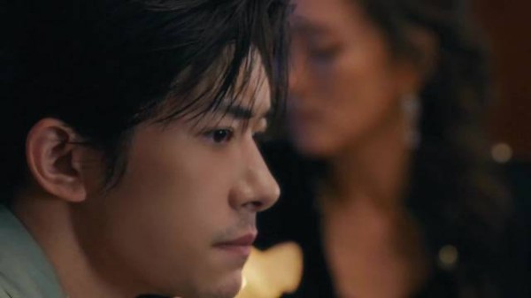 巩俐x易烊千玺《嘉人》金九封面预告 故事感电影感拉满