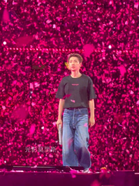鸟巢收官场汪苏泷哭了,要怎么才能不说再见