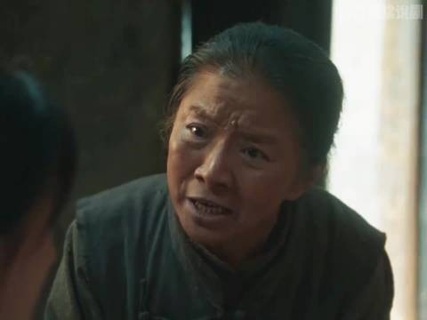 苏苏吃了姐姐一个鸡蛋,可把封二气坏了