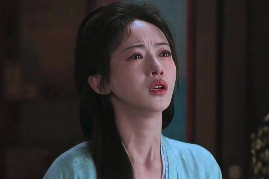从来没见到女主哭的这么可怜 《御廷谣》