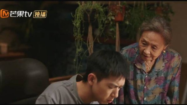 许红豆回老家，阿奶让常联系，谢之遥却故意端架子