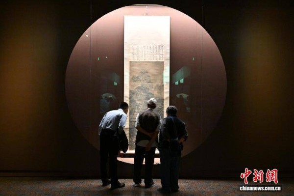 故宫博物院推重磅书画展 《洛神赋图》《步辇图》等亮相