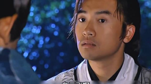尹下框为君，白云飞经过推敲终于知道了自己二弟的真实身份