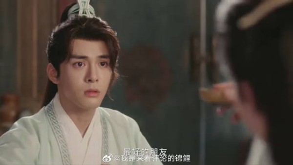 李莲花给方多病倒酒 方多病被坑怕不敢喝,下秒意外了