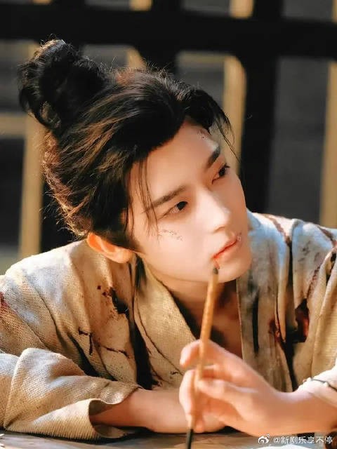 恨我,又舍不得让我死