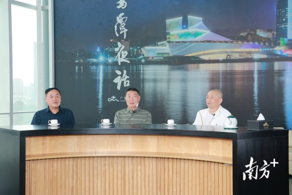 当代文学如何书写人性？谢有顺、徐贵祥、刘醒龙开讲“鹅潭夜话”