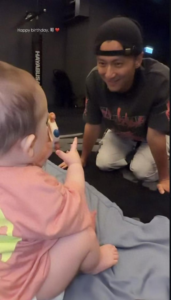 谢婷婷为46岁谢霆锋庆生，晒儿子与舅舅互动视频，谢霆锋一脸慈爱