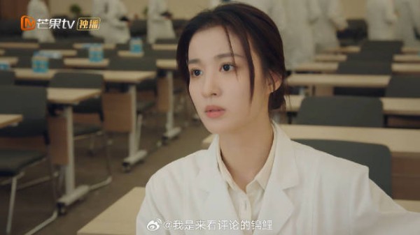李萌放出和宋焰合照,许沁误会两人关系,吃醋:你俩挺般配