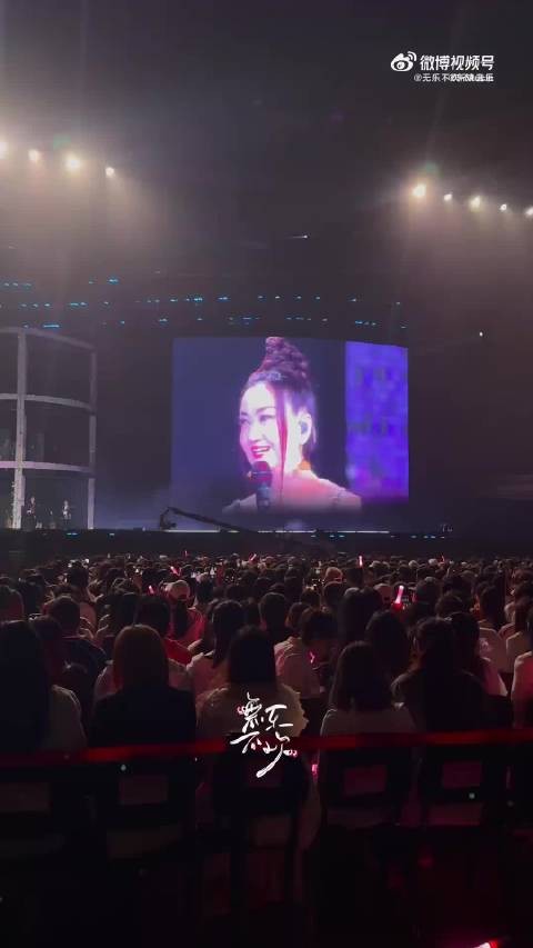 者来女发文为谢娜打call,姐妹情谊双向奔赴