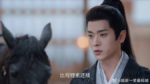 锦月如歌：禾宴换上程鲤素行头，正在臭美，都督一句话她瞬间破防
